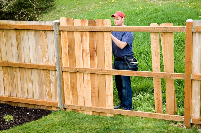 Fencing Goffs Oak, Cheshunt, EN7