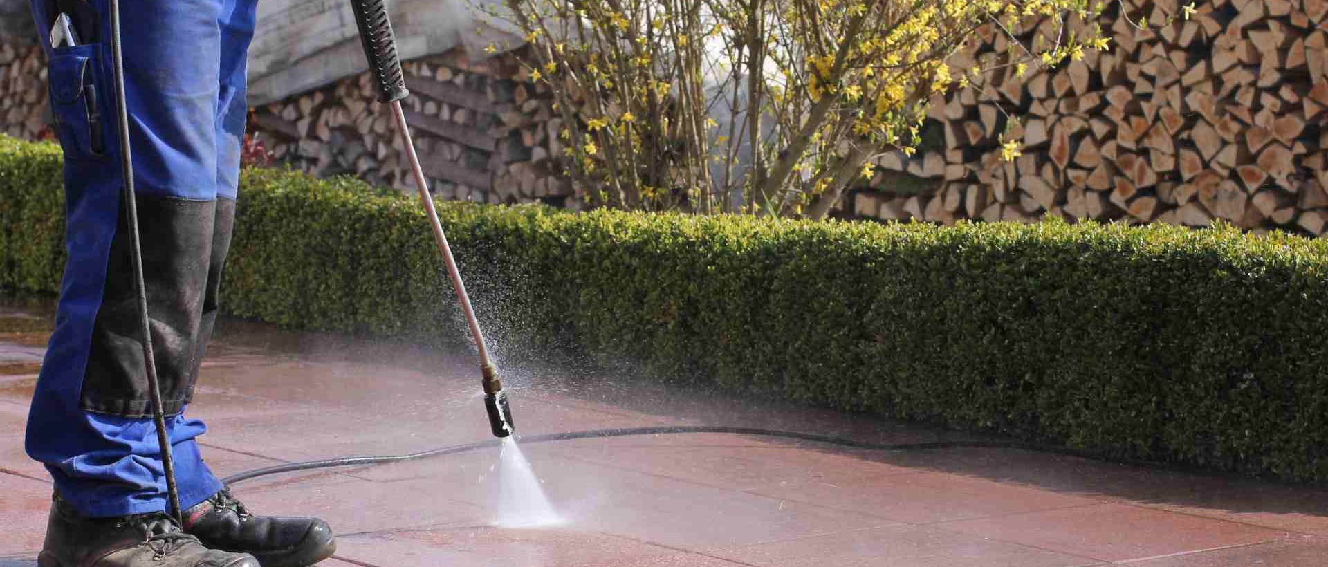 garden maintenance EN7
